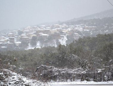 Επέστρεψε στην Αθήνα η πτήση του Γ. Μουζάλα προς Μυτιλήνη λόγω κακοκαιρίας